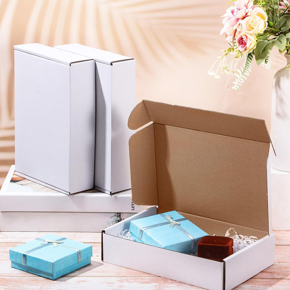 Qilery 200 Pcs 6.1 x 4.02 x 1.26 Inches Mailing Boxes White Mailer Boxes