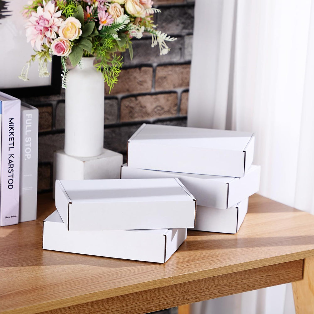 Qilery 200 Pcs 6.1 x 4.02 x 1.26 Inches Mailing Boxes White Mailer Boxes