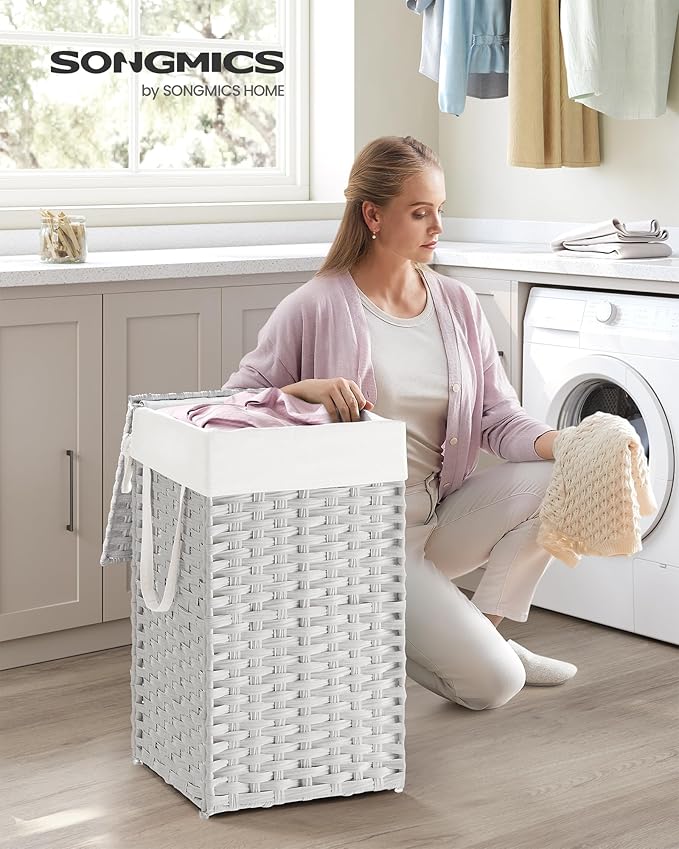 SONGMICS Laundry Hamper with Lid, 17.2 Gallon Synthetic Rattan Clothes Laundry